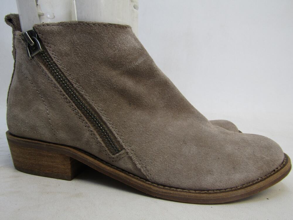 Dolce Vita Womens Size 8 M Light Brown Suede Zip Ankle Fashion Boots Bootie